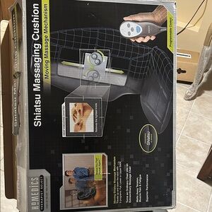 Homedics Shiatsu Massaging Cushion with Remote Control